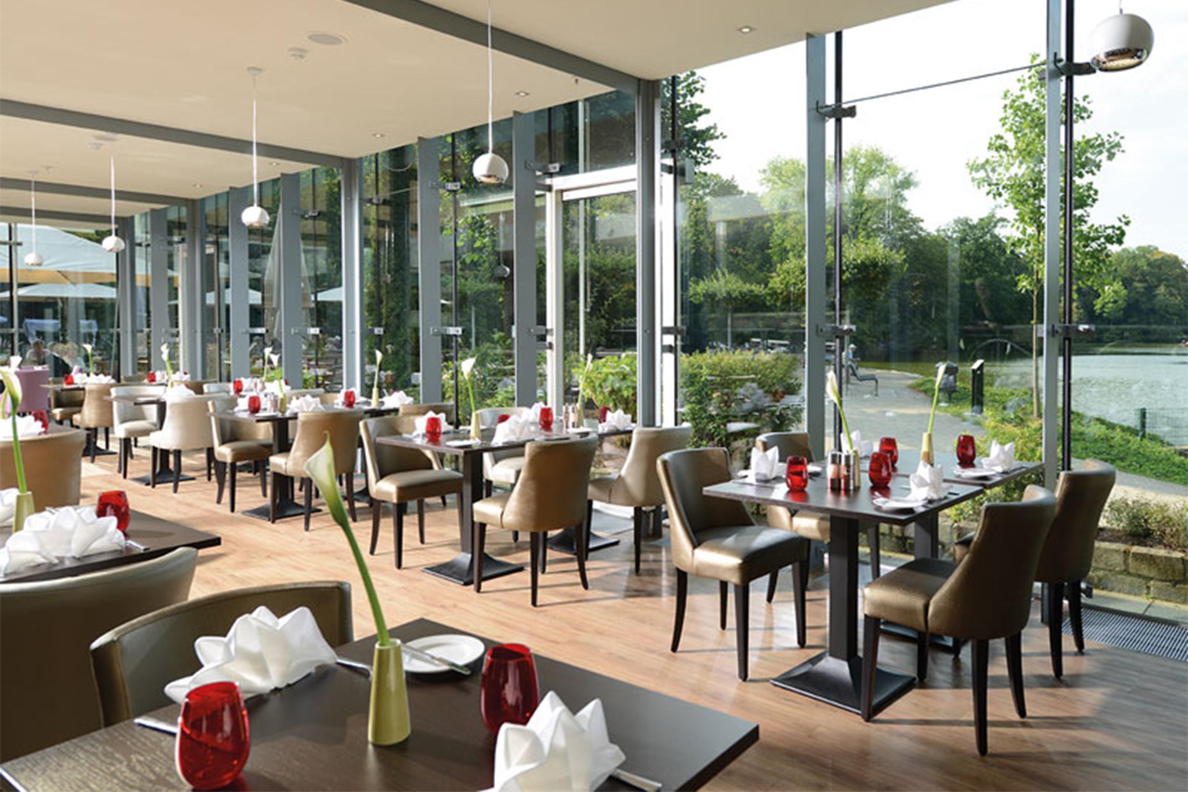 Leonardo Royal Hotel Koeln - Am Stadtwald Exterior foto